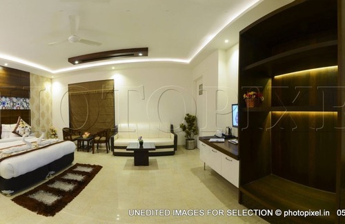 Etmadpur Hotel | Hotel Palm Galaxy