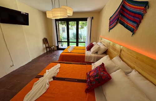 Panajachel Hotel | Hotel Panajachel Oasis