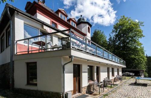 Jachymov Cama Y Desayuno | Hotel Panorama