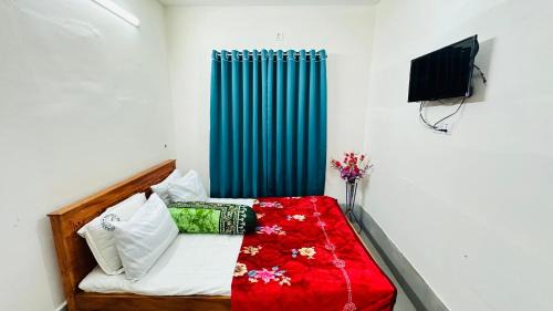 Dhaka Hotel | Hotel Panthapath Near Square Hospital