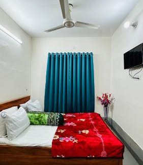 Dhaka Hotel | Hotel Panthapath Near Square Hospital