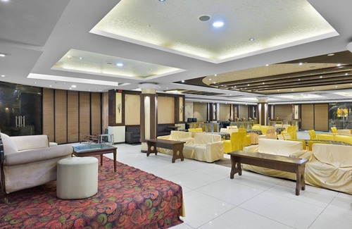 Zirakpur Hotel | Hotel Paras