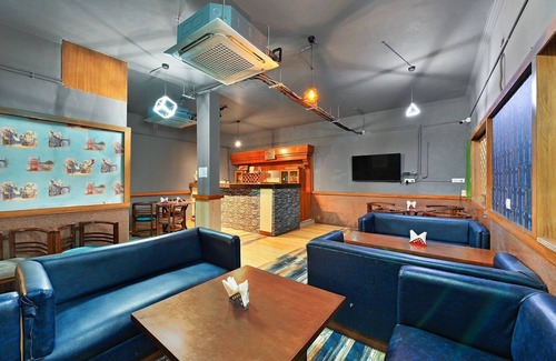 Zirakpur Hotel | Hotel Paras