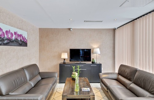 Villejuif Hotel | Hotel Paris Pacific