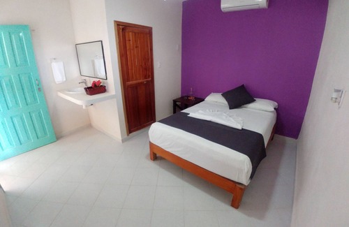 Chiquilá Hotel | Hotel Pelicano