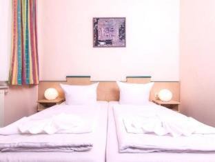 Weissensee Casa | Hotel-Pension ODIN