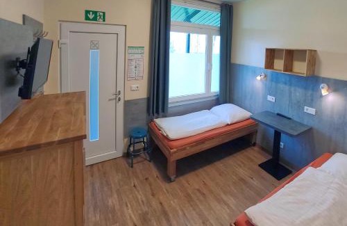Solingen Apartamento | Hotel-Pension Schlafpunkt in Solingen