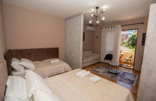 Shkoder Cama Y Desayuno | Hotel Pepe