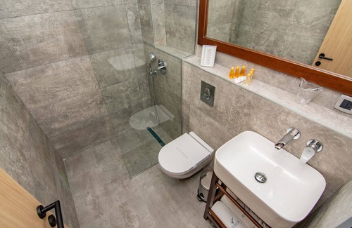 Herceg Novi Hotel | Hotel Perla - Annexes