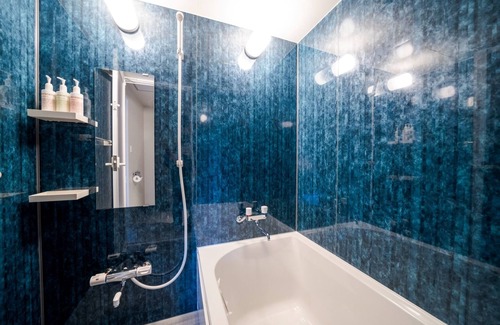 Naha City Centre Apartamento | Hotel Petit Suite Takamotoji Ishimon 2F Theater b / Naha Okinawa