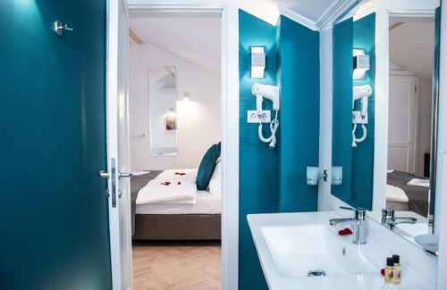 Old Town Hotel | Hotel Petrakija