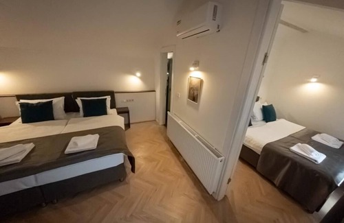 Old Town Hotel | Hotel Petrakija