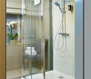 Plock Hotel | Hotel Petropol