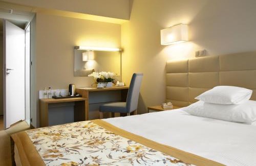 Plock Hotel | Hotel Petropol