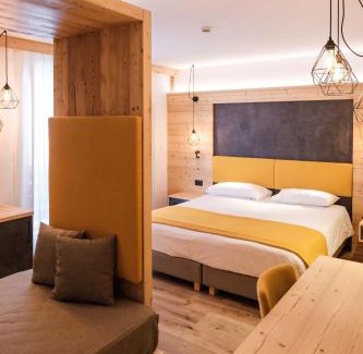 Molveno Hotel | Hotel Piccola Baita