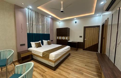 Danapur Hotel | Hotel Picnic Garden