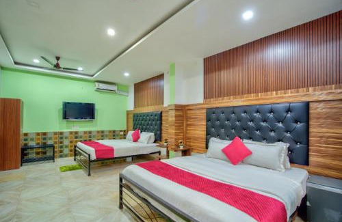 Calangute Hotel | Hotel pine house