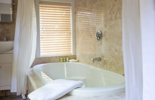 Nantucket Town Hotel | Hotel Pippa