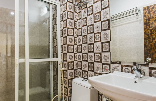 Ballygunge Hotel | Hotel Platinum