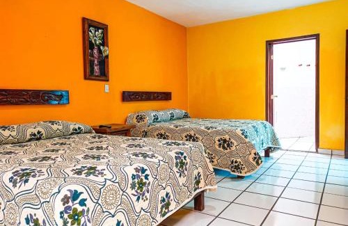 Erongarícuaro Hotel | Hotel Plaza Eronharhini