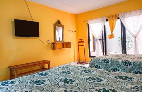 Erongarícuaro Hotel | Hotel Plaza Eronharhini