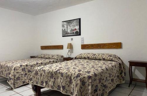 Erongarícuaro Hotel | Hotel Plaza Eronharhini