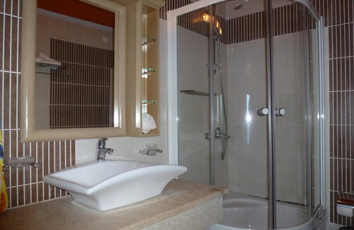 Mirties Hotel | Hotel Plaza