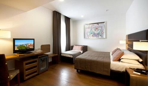 Sorrento City Centre Hotel | Hotel Plaza