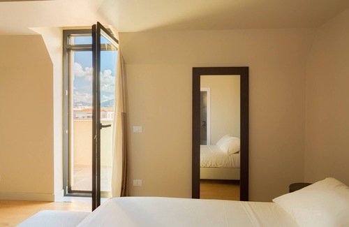 Ruggero Settimo Hotel | Hotel Politeama