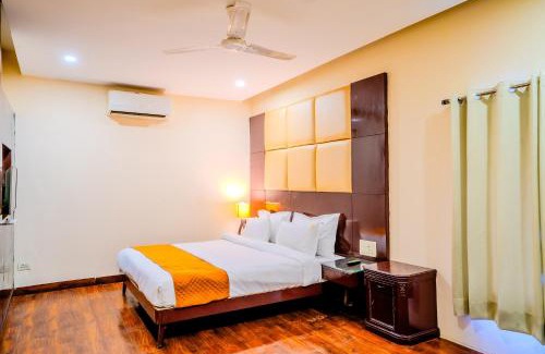 Sindhi Camp Hotel | Hotel Polovictory Palace