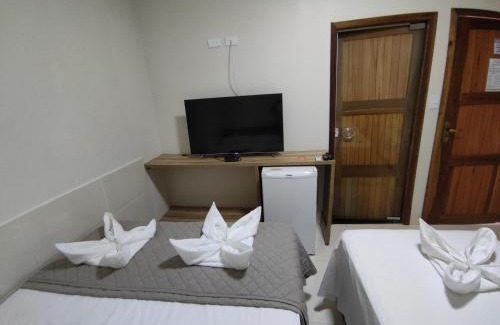 Carolina Hotel | HOTEL POUSADA DAS ROSAS