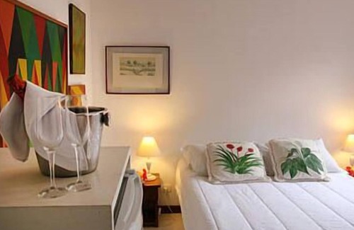 Saco da Capela Hotel | Hotel Pousada dos Hibiscos