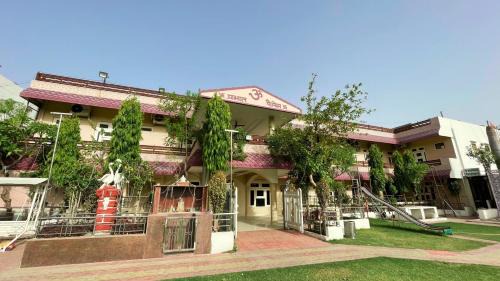 Kota Complejo | Hotel Prabhat Palace