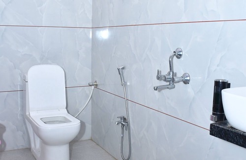Shri Madhopur Hotel | Hotel Prayagraj