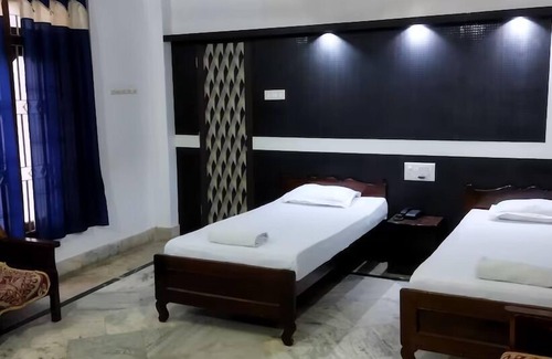 Jorhat Hotel | Hotel President