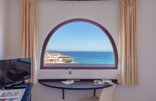 Baja Sardinia Hotel | Hotel Punta Est
