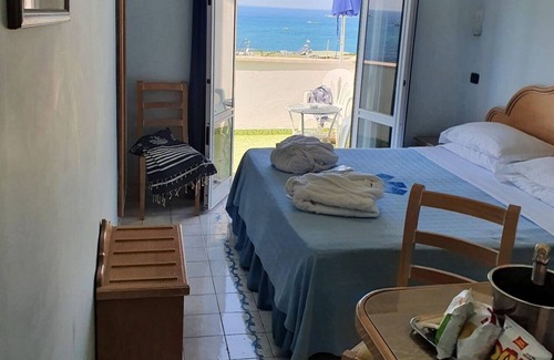 Forio Hotel | Hotel Punta Imperatore