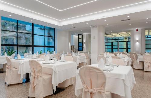 Cattolica Hotel | Hotel Queen Mary