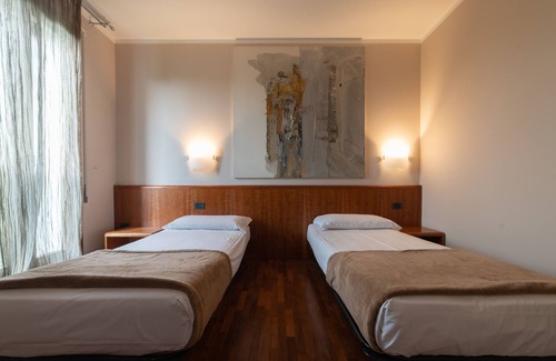 Sandrigo Hotel | HOTEL QUERINI Business Hotel Sandrigo