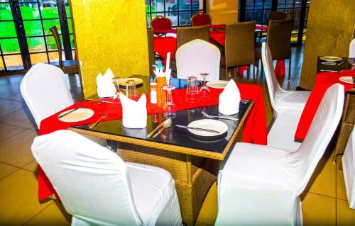 Busia Hotel | Hotel Quill