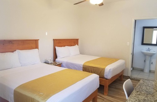 Avenida Revolución Hotel | Hotel Quinta