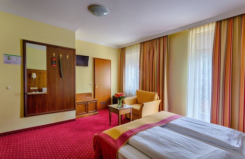 Baden Baden Old Town Hotel | Hotel Römerhof