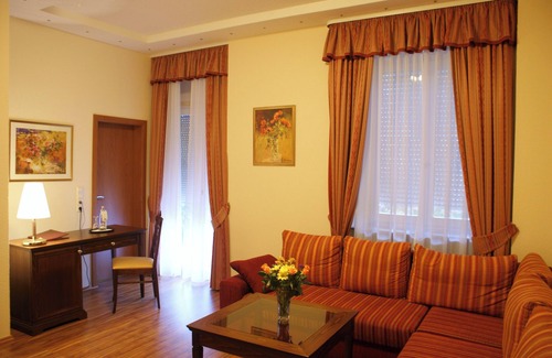 Baden Baden Old Town Hotel | Hotel Römerhof