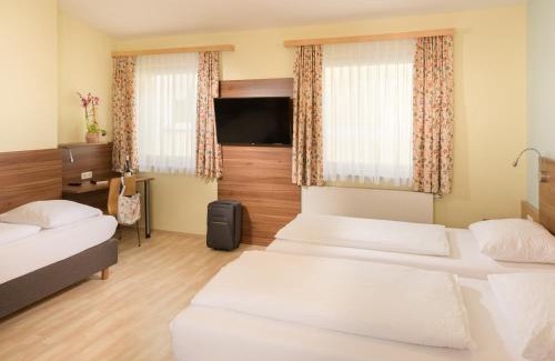 Unterlaa Hotel | Hotel Radlinger