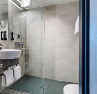 Brunn am Gebirge Hotel | Hotel Rainers21