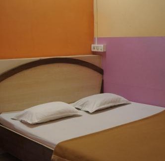 Kolhapur Hotel | Hotel Rajesh
