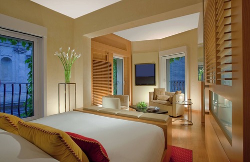 Rione V Ponte Hotel | Bio Hotel Raphaël
