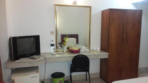 Dhaka Hotel | Hotel Razmoni Isha Kha International