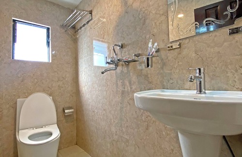 Sinamangal Complejo | Hotel Readers Inn Pvt.Ltd