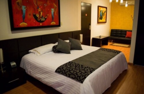 León Hotel | Hotel Real Azteca Boulevard